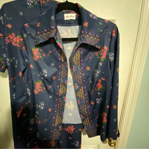 Vtg Amy Adams jacket/dress combo. Navy with red flowers. Tag size 14A - Picture 5 of 6